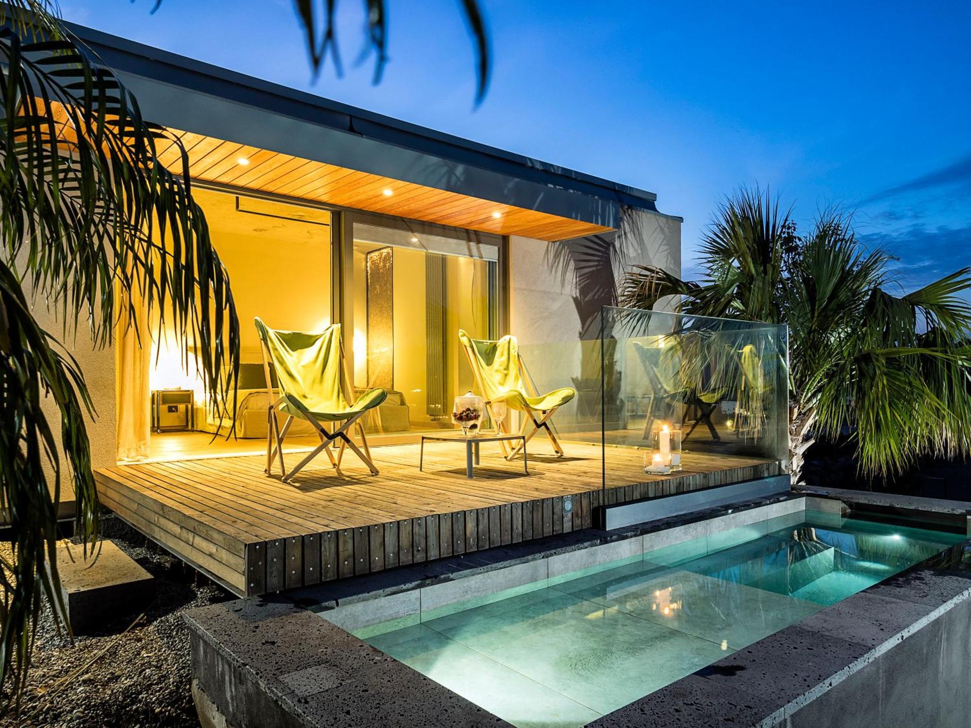 Bungalow private jacuzzi